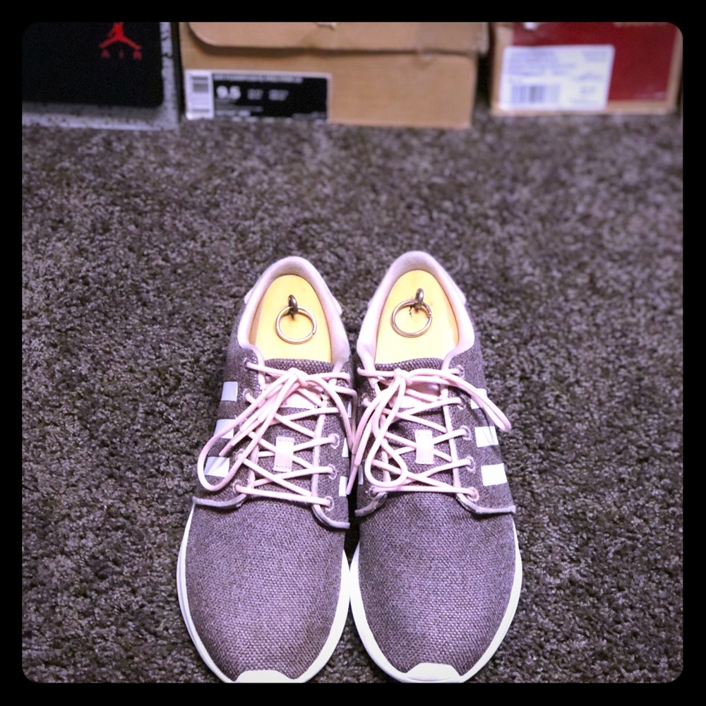 WMNS SIZE 9 Adidas Cloud Foam “Rose” VNDS